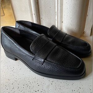 Vionic Black Leather Loafers